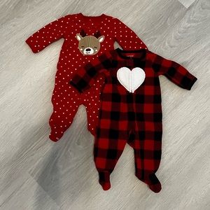 Pair of baby PJ like new no details